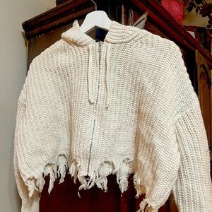 Cream Color Sweater with Raw Hem